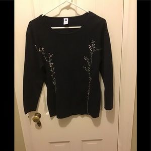 Embroidered Gap sweater size xl